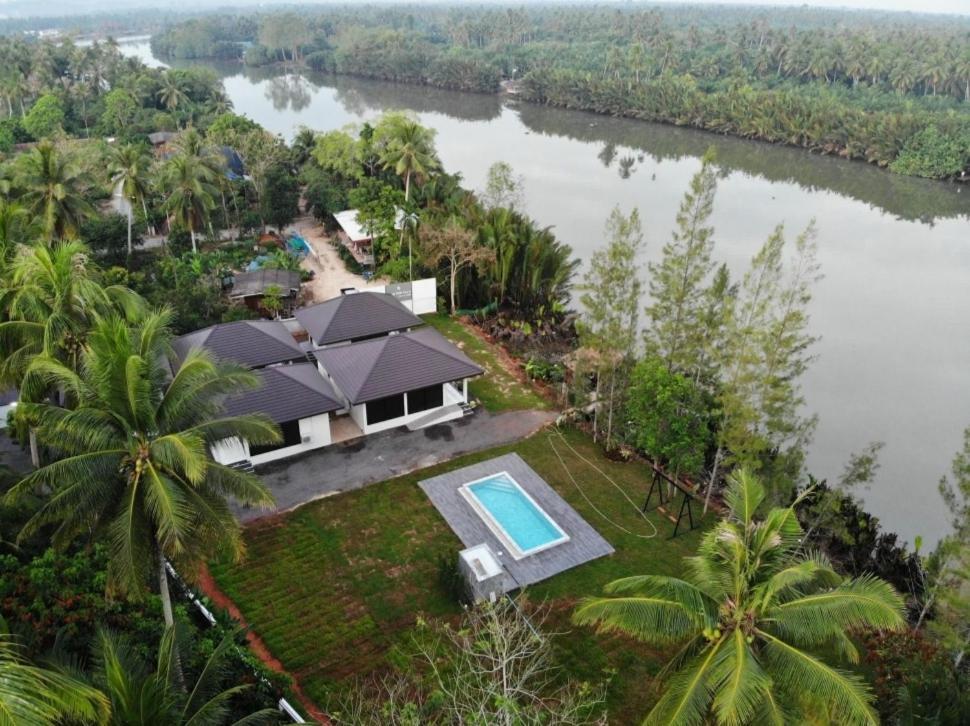 Suan Son Villa Koh Sa Nher สวนสนธิ์วิลล่า เกาะเสนอ Sha Surat Thani Ngoại thất bức ảnh